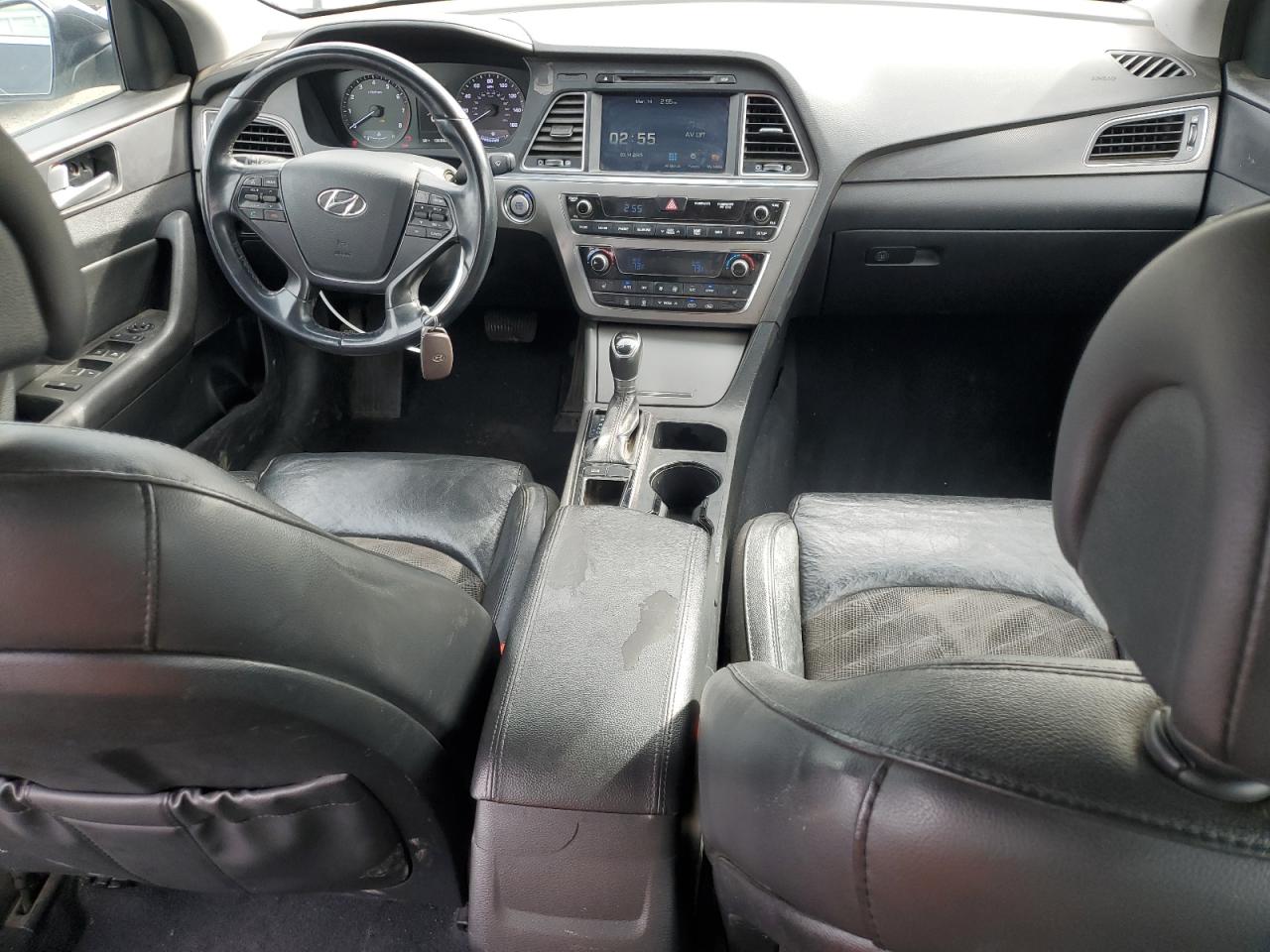 2015 Hyundai Sonata - Image 8