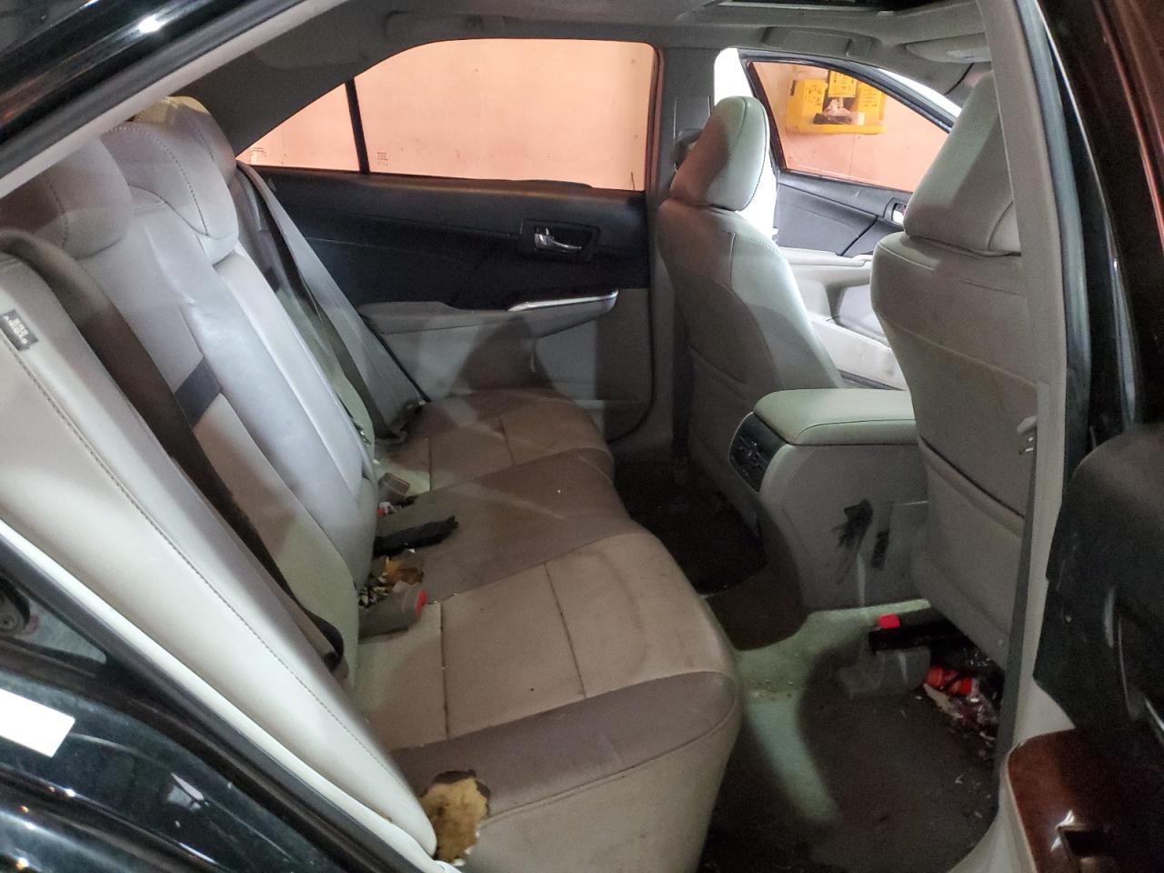 2013 Toyota Camry - Image 10
