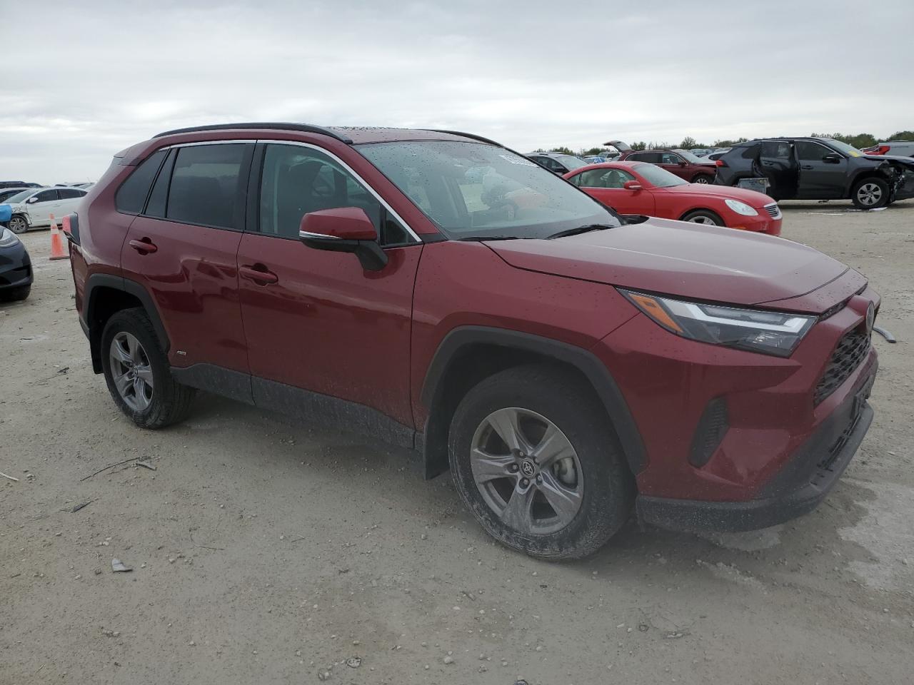 2024 Toyota RAV 4 - Image 4