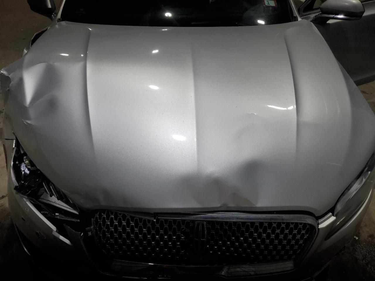 2017 Lincoln MKZ - Image 13