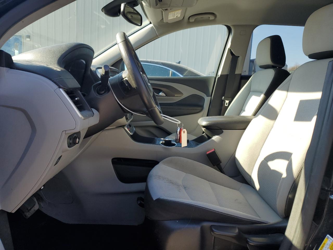2022 GMC Terrain - Image 7