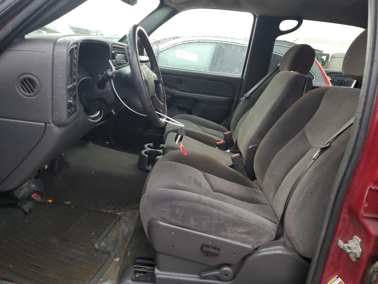 2005 Chevrolet Silverado - Image 7