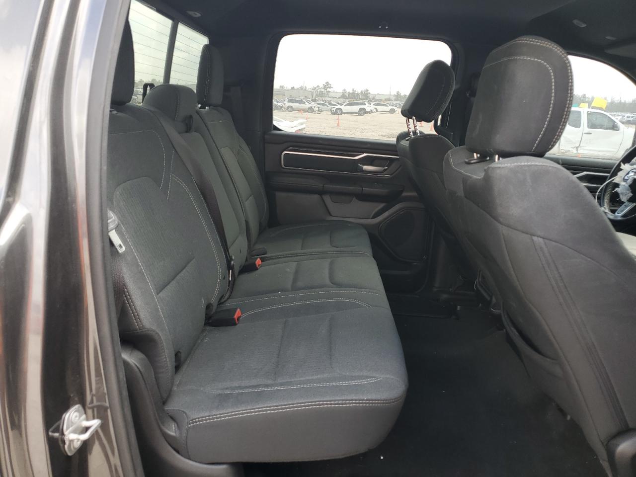 2021 RAM 1500 - Image 11