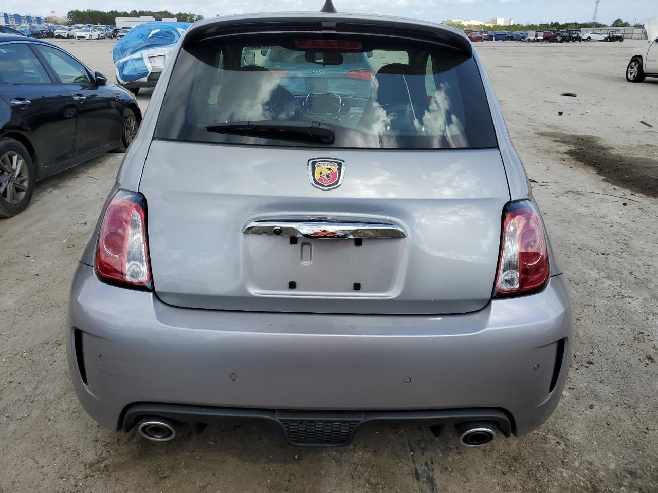 2019 Fiat 500 - Image 6