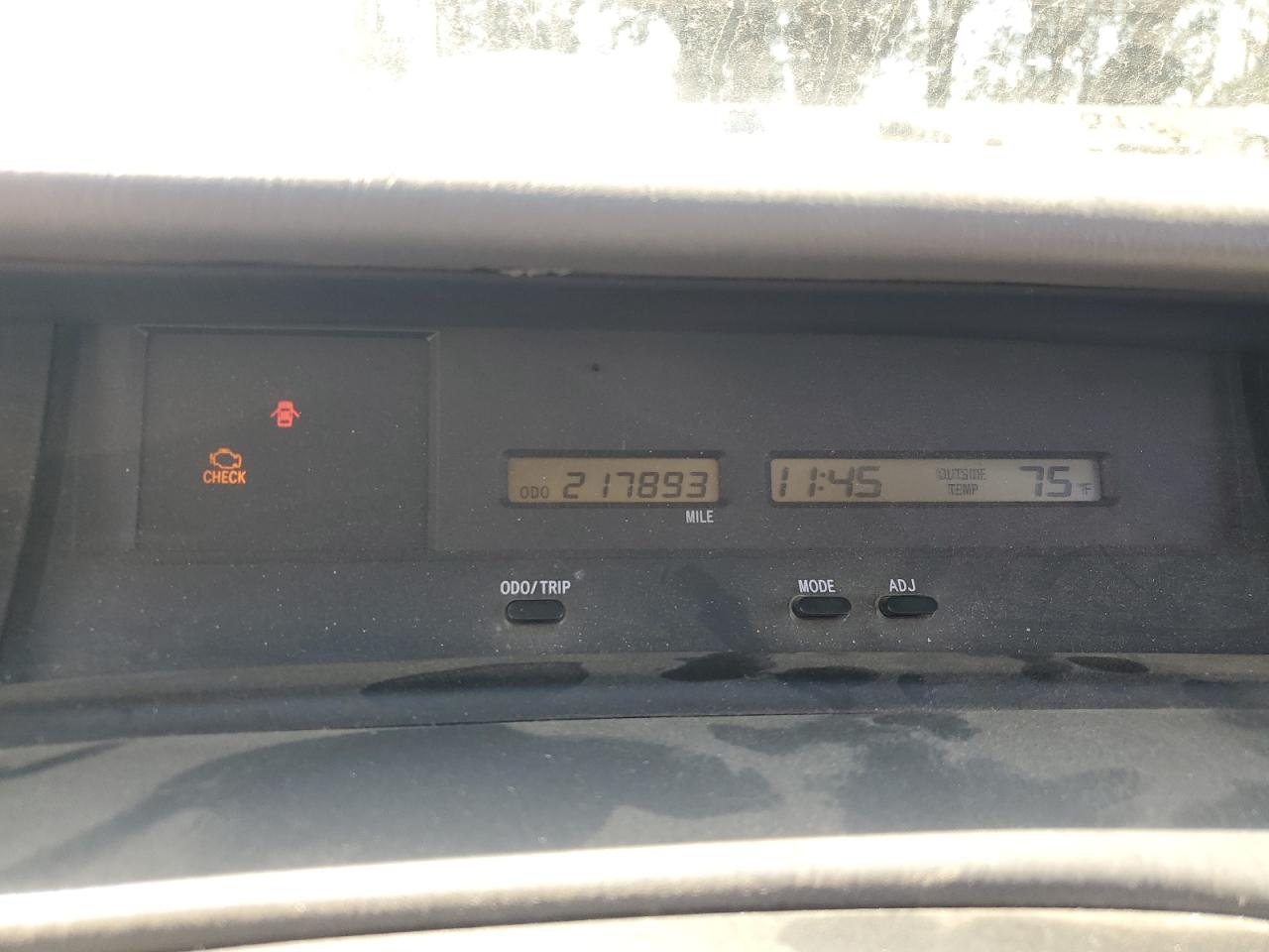 2002 Toyota Avalon - Image 9