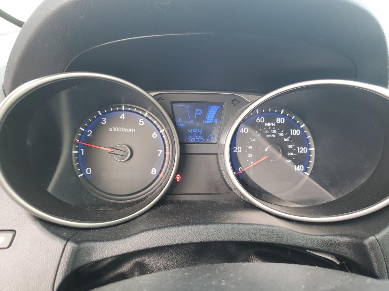 2010 Hyundai Tucson - Image 9