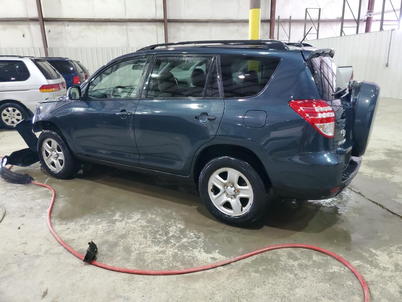 2012 Toyota RAV 4 - Image 2