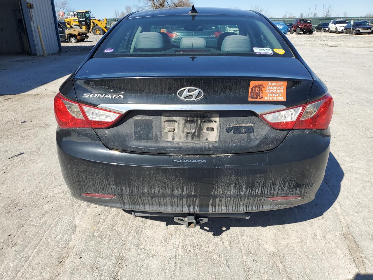 2012 Hyundai Sonata - Image 6