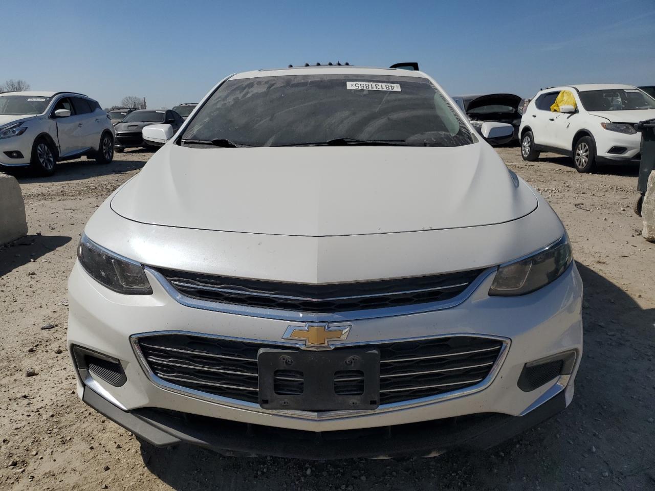 2016 Chevrolet Malibu - Image 5