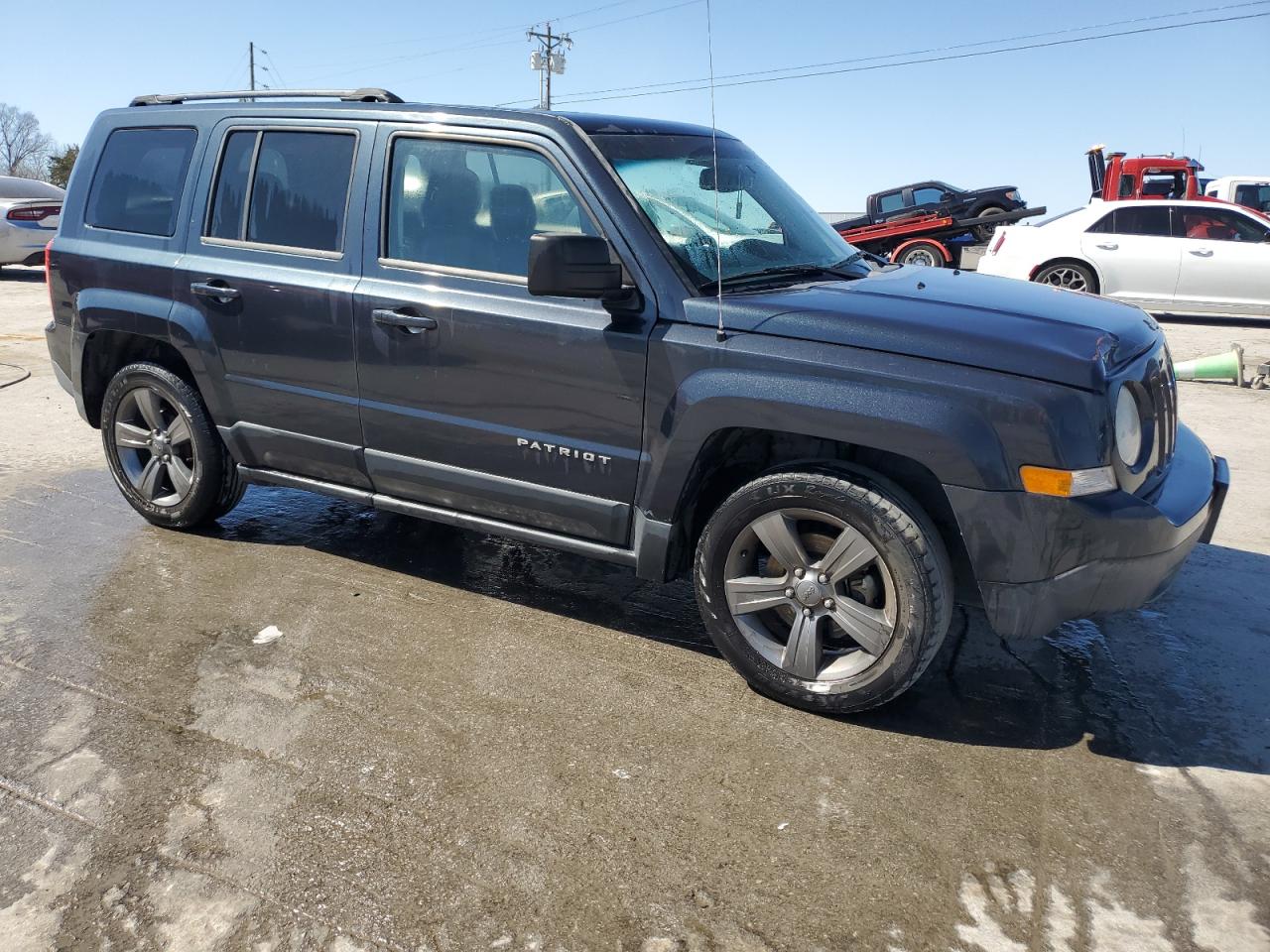 2015 Jeep Liberty (Patriot) - Image 4