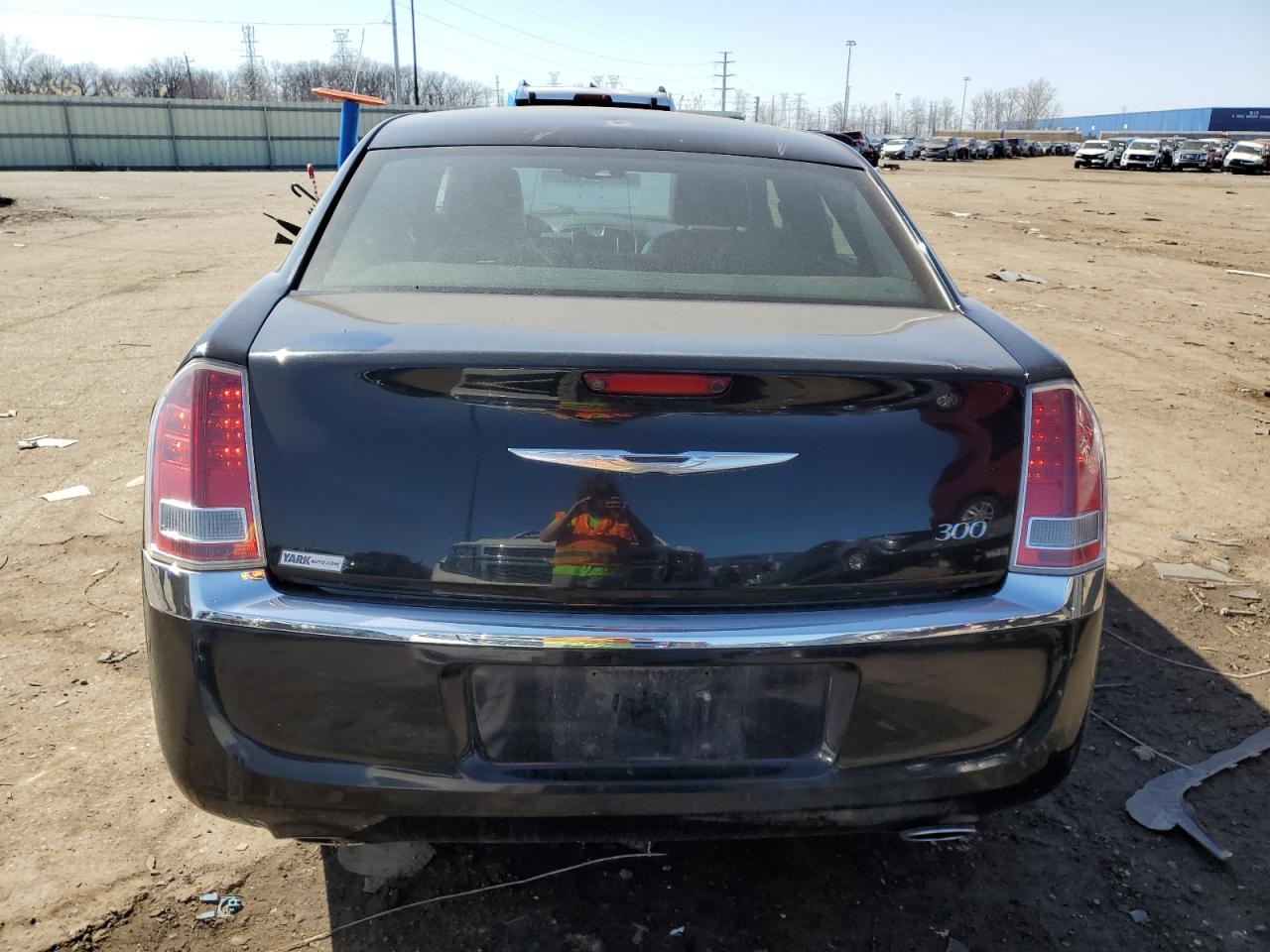 2011 Chrysler 300 - Image 6