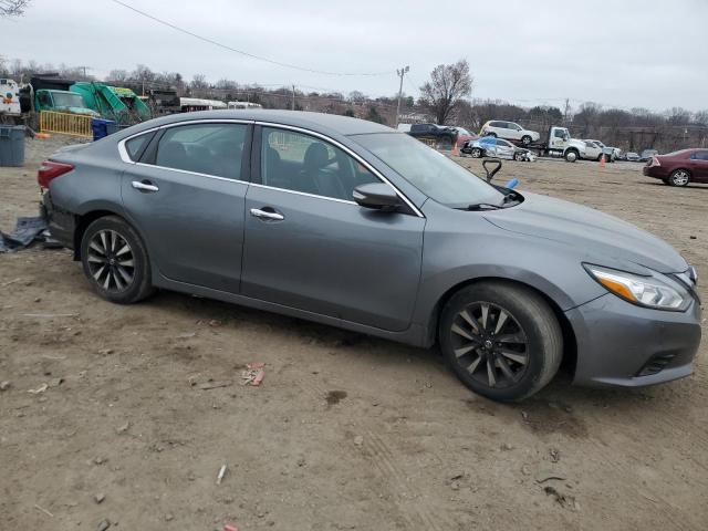  NISSAN ALTIMA 2018 Szary