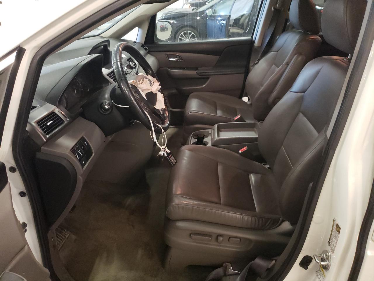 2015 Honda Odyssey - Image 7