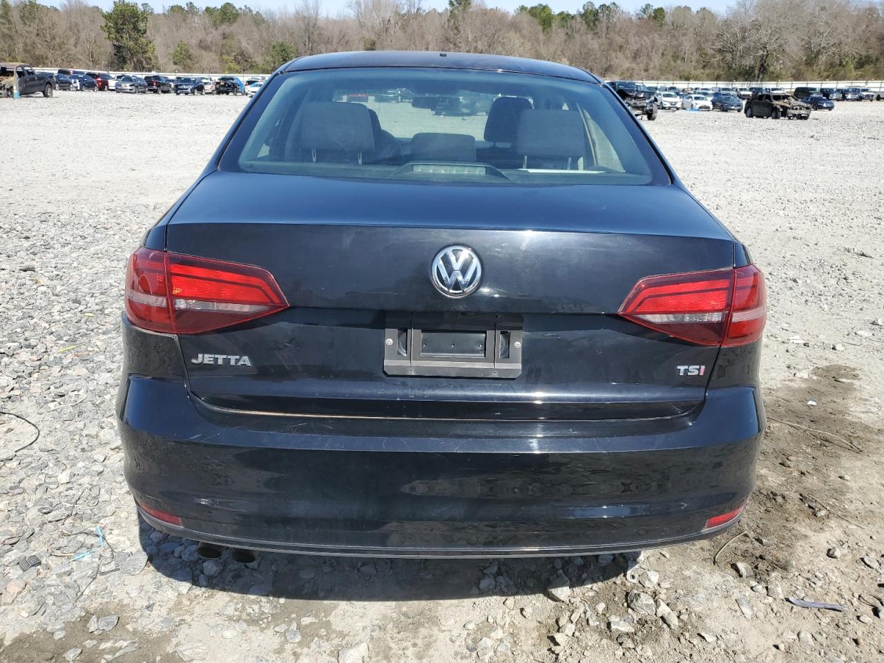 2017 Volkswagen Jetta - Image 6
