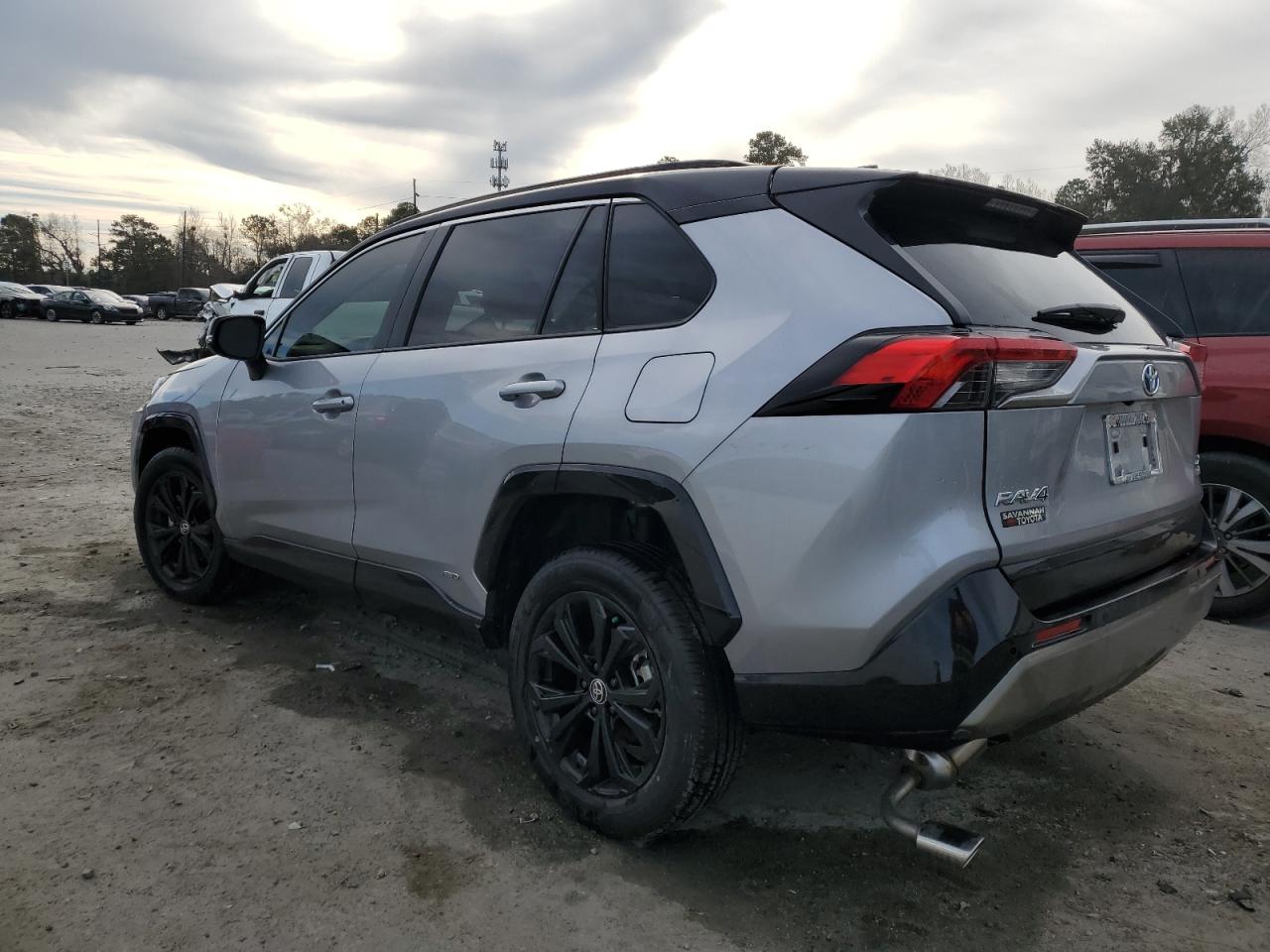 2024 Toyota RAV 4 - Image 2