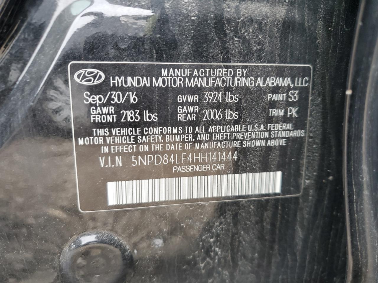 2017 Hyundai Elantra - Image 13