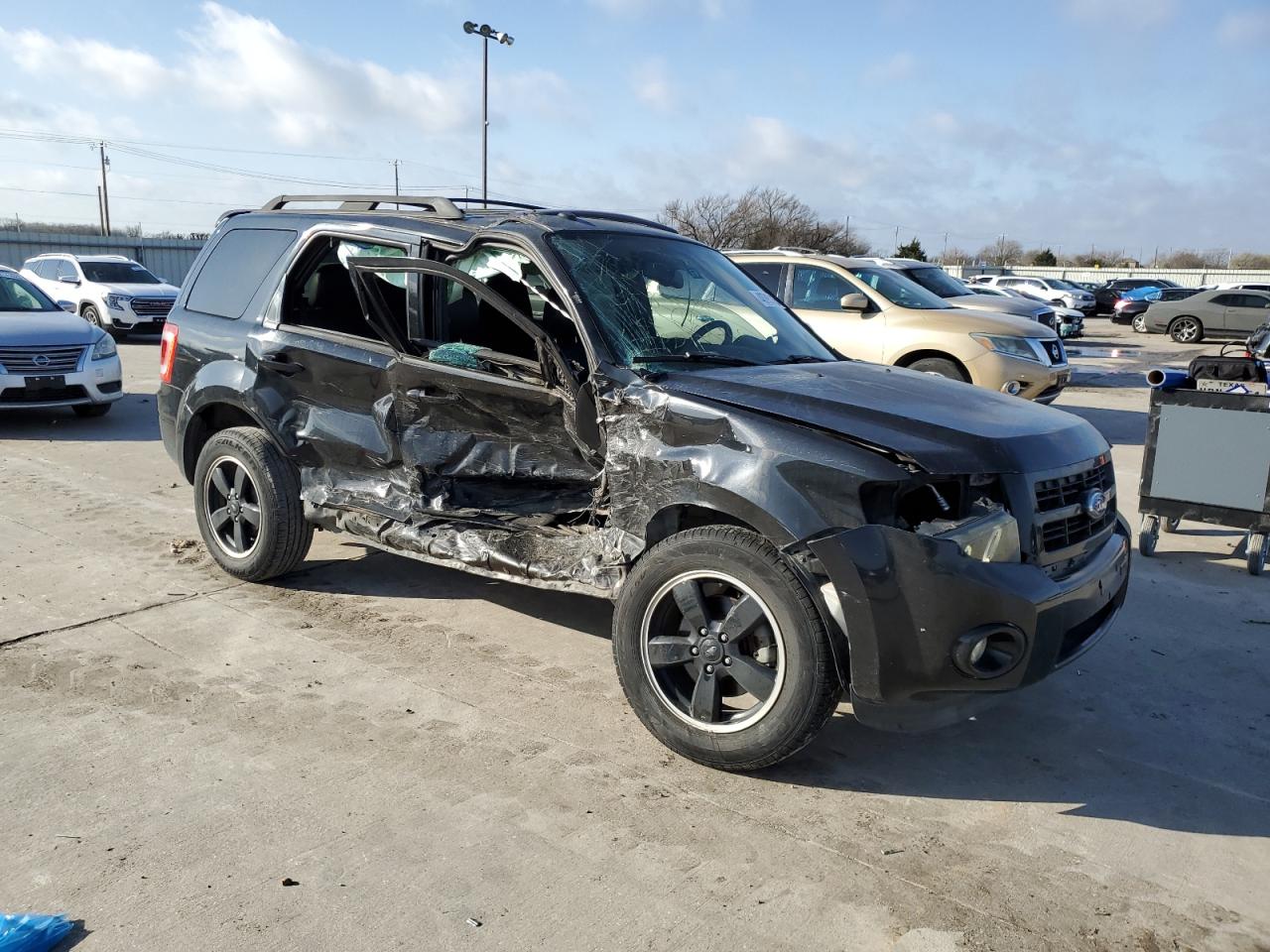 2011 Ford Escape - Image 4