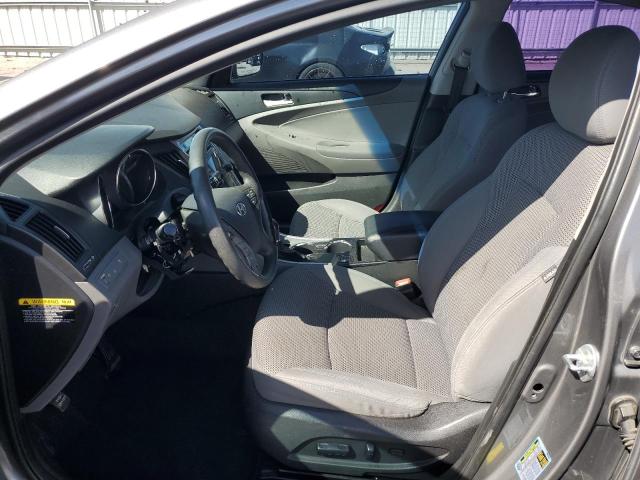  HYUNDAI SONATA 2013 Сірий