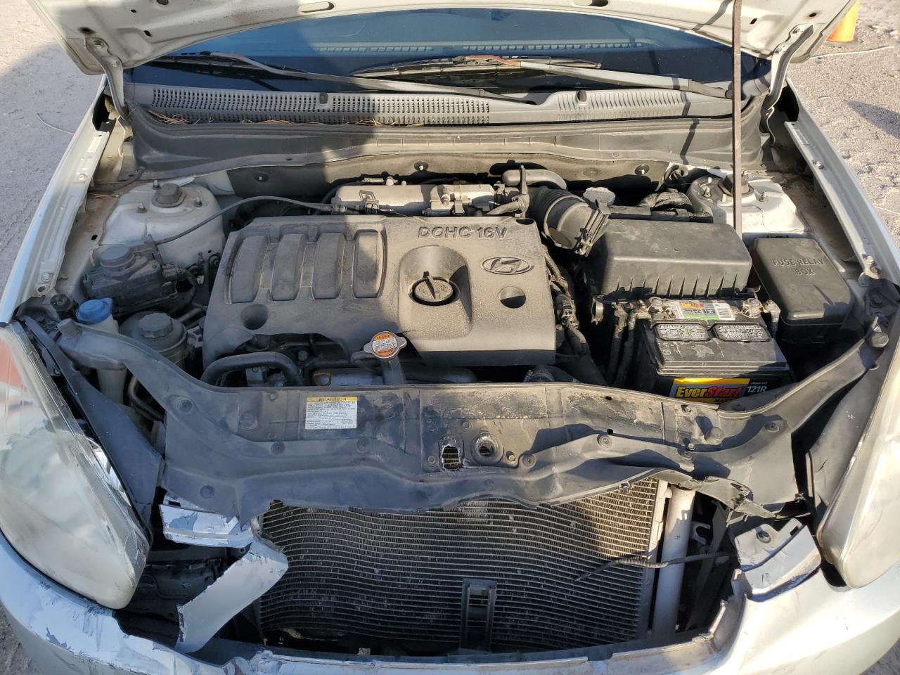 2009 Hyundai Accent - Image 11