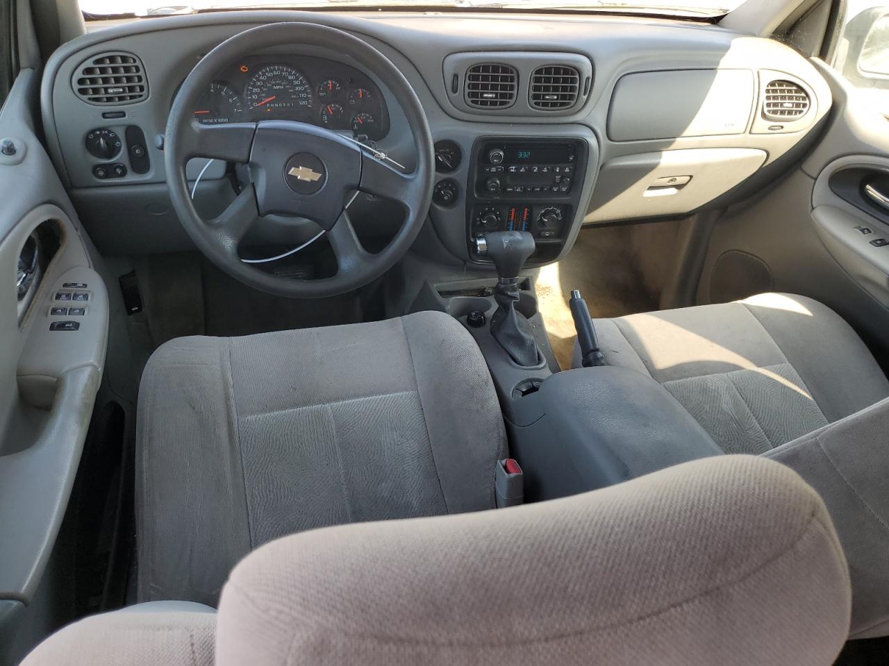 2006 Chevrolet TrailBlazer - Image 8