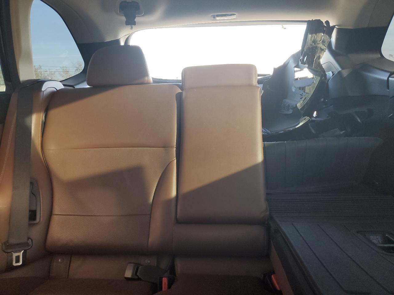 2018 Subaru Outback - Image 10