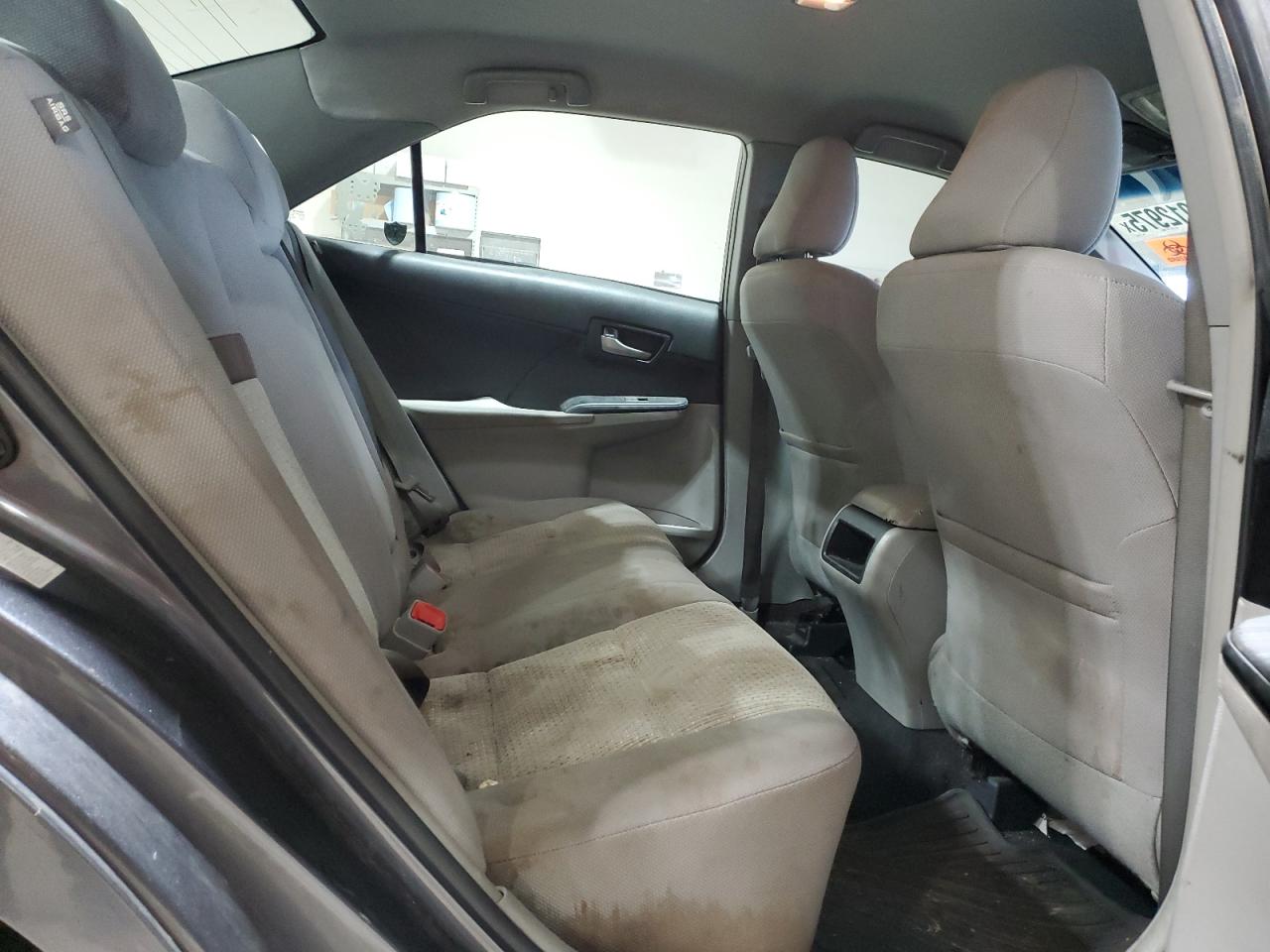 2013 Toyota Camry - Image 10