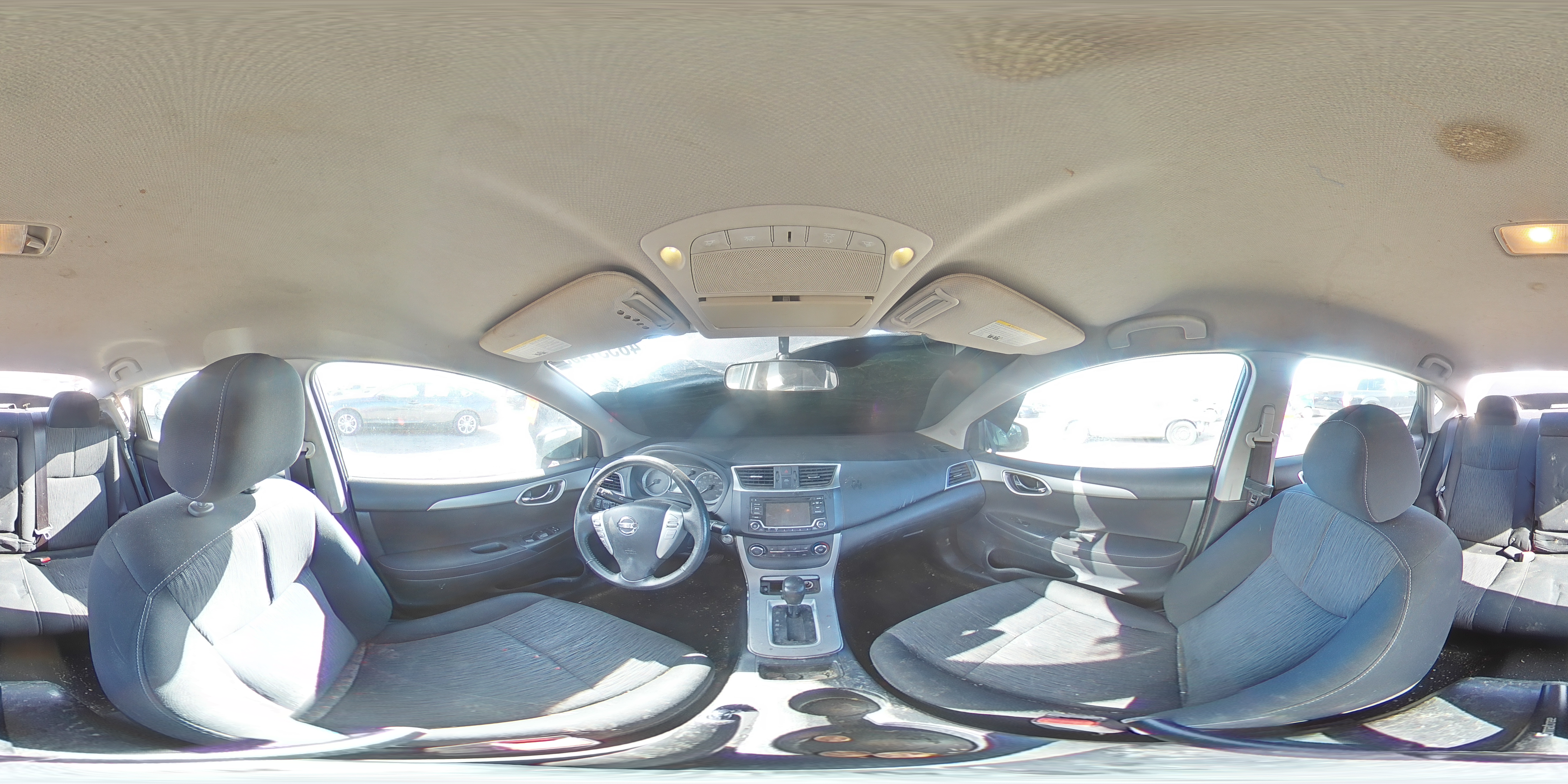2015 Nissan Sentra - Image 12