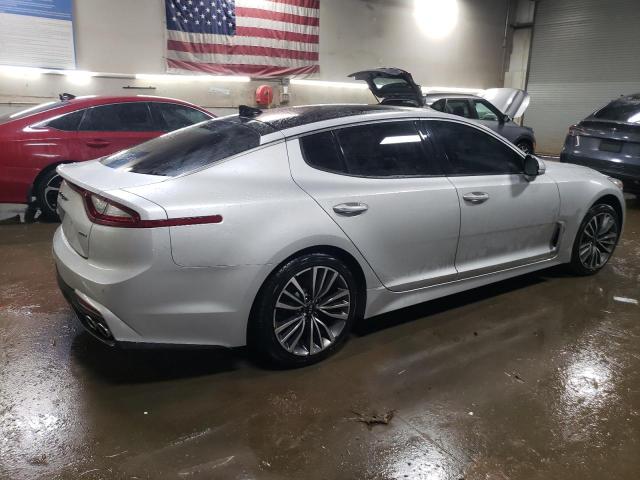  KIA STINGER 2018 Серебристый