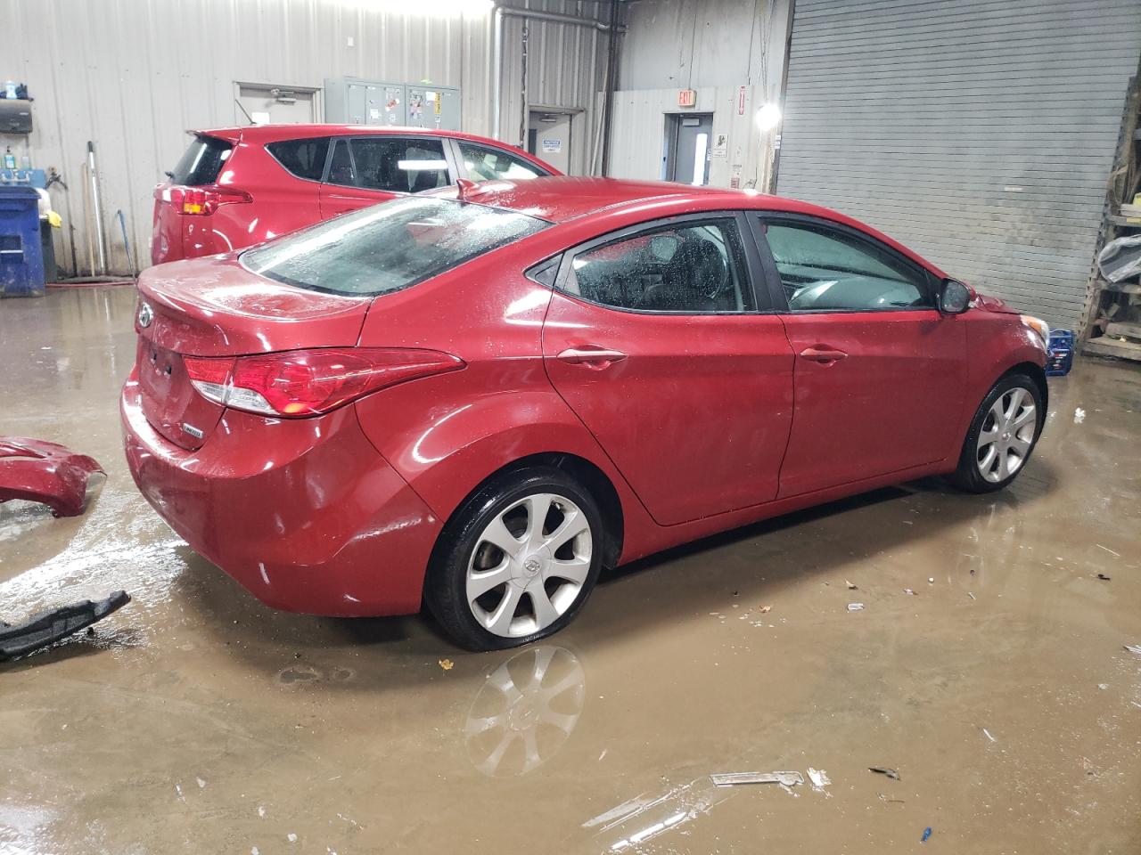 2013 Hyundai Elantra - Image 3