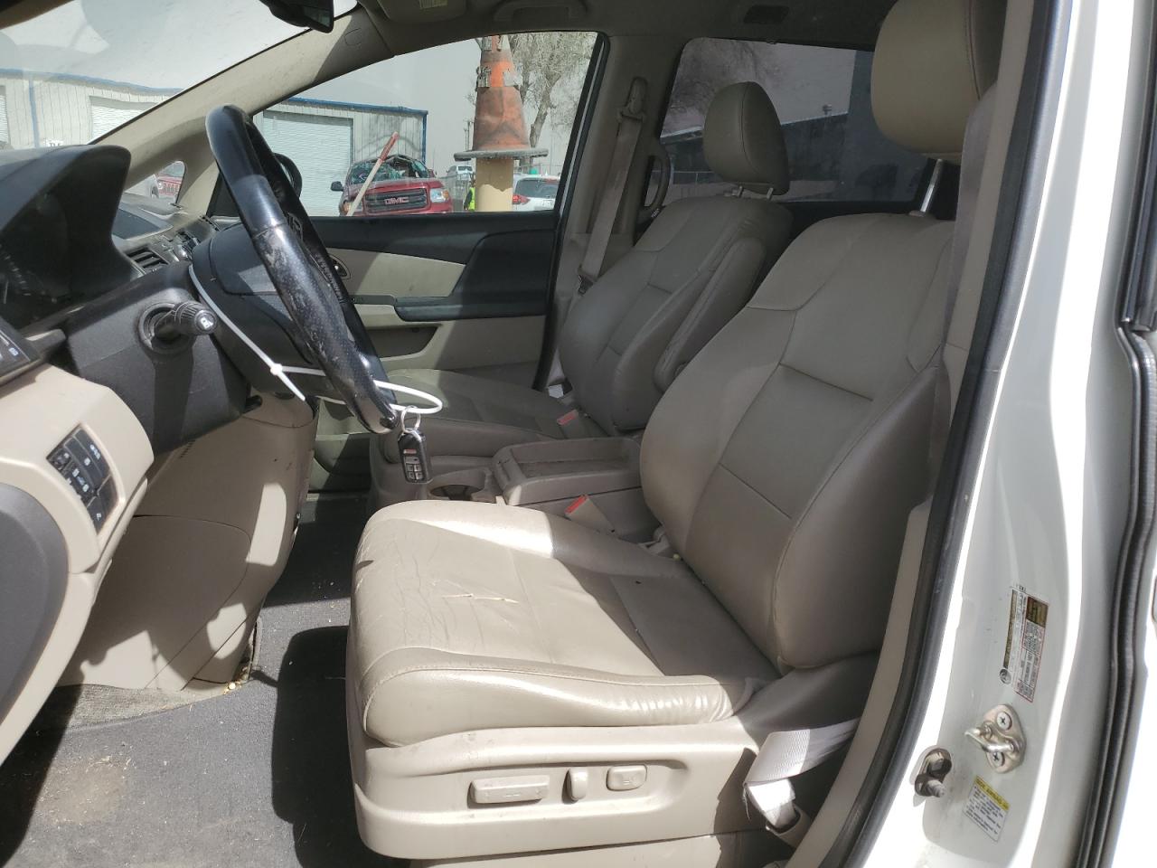 2015 Honda Odyssey - Image 7