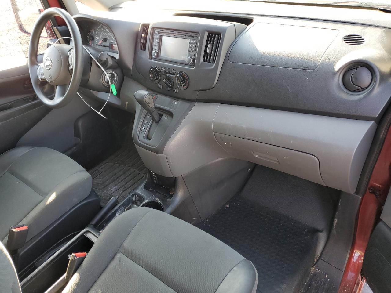 2015 Nissan NV - Image 8