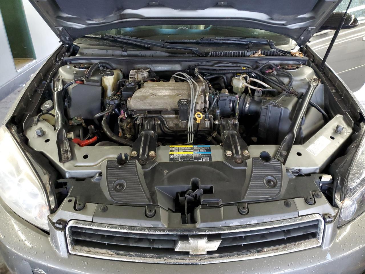 2008 Chevrolet Impala - Image 13