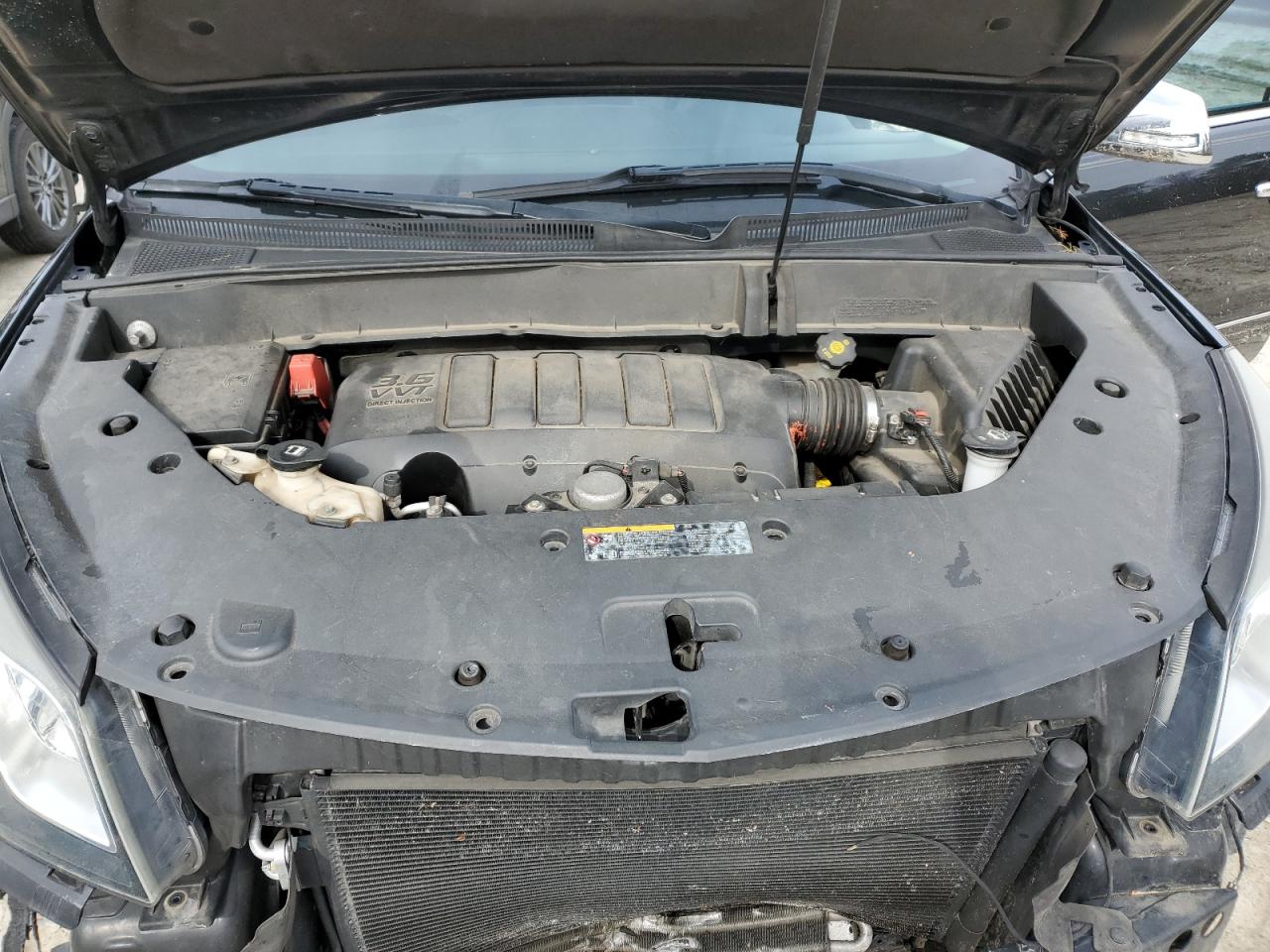 2013 Chevrolet Traverse - Image 12