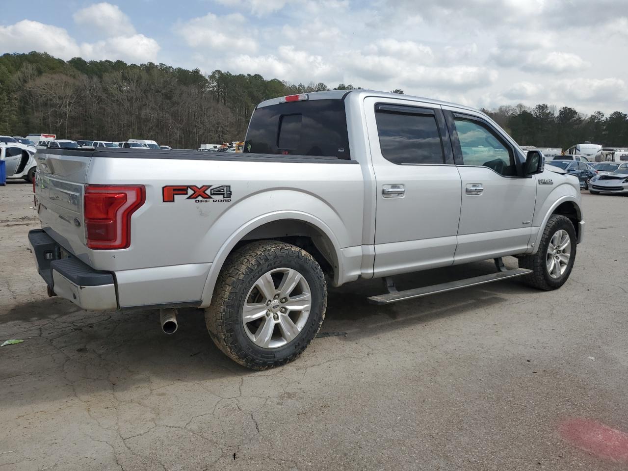 2015 Ford F-150 - Image 3