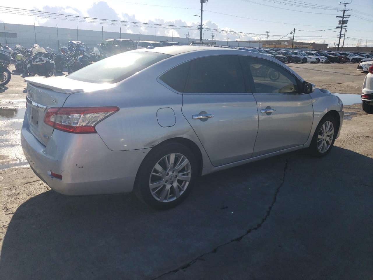 2014 Nissan Sentra - Image 3