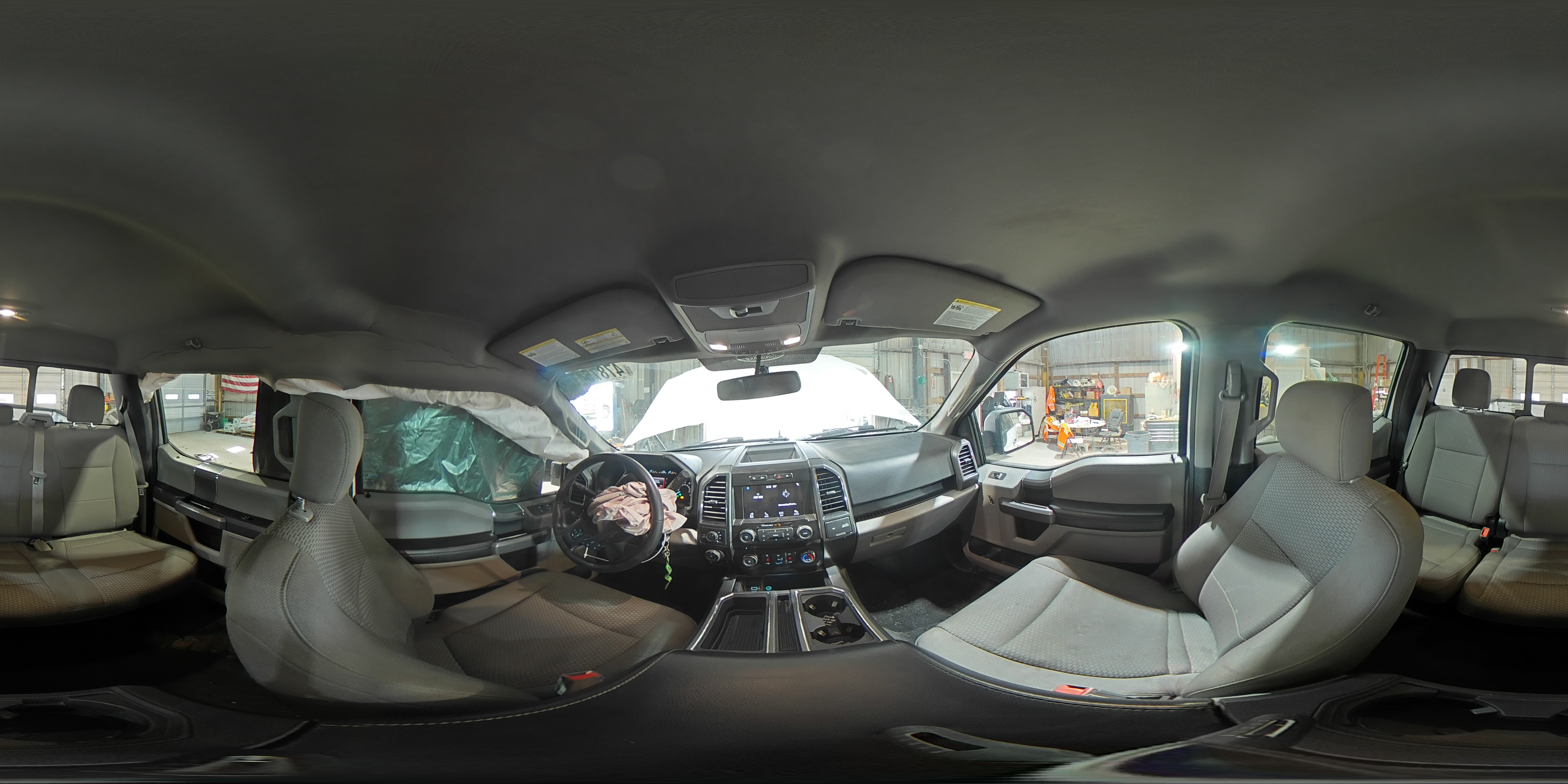 2018 Ford F-150 - Image 12