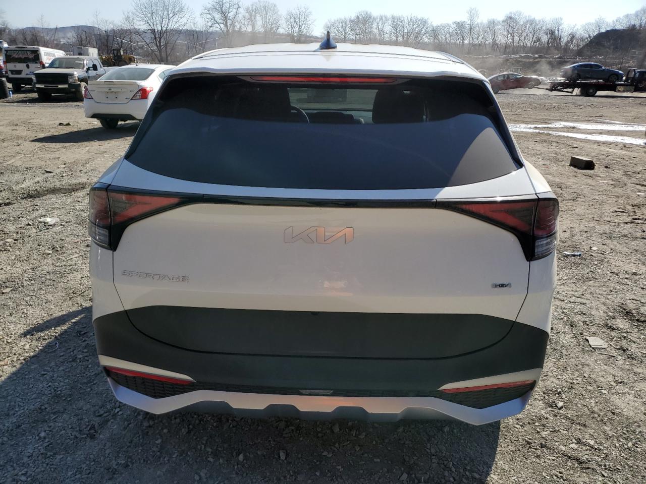 2023 Kia Sportage - Image 6