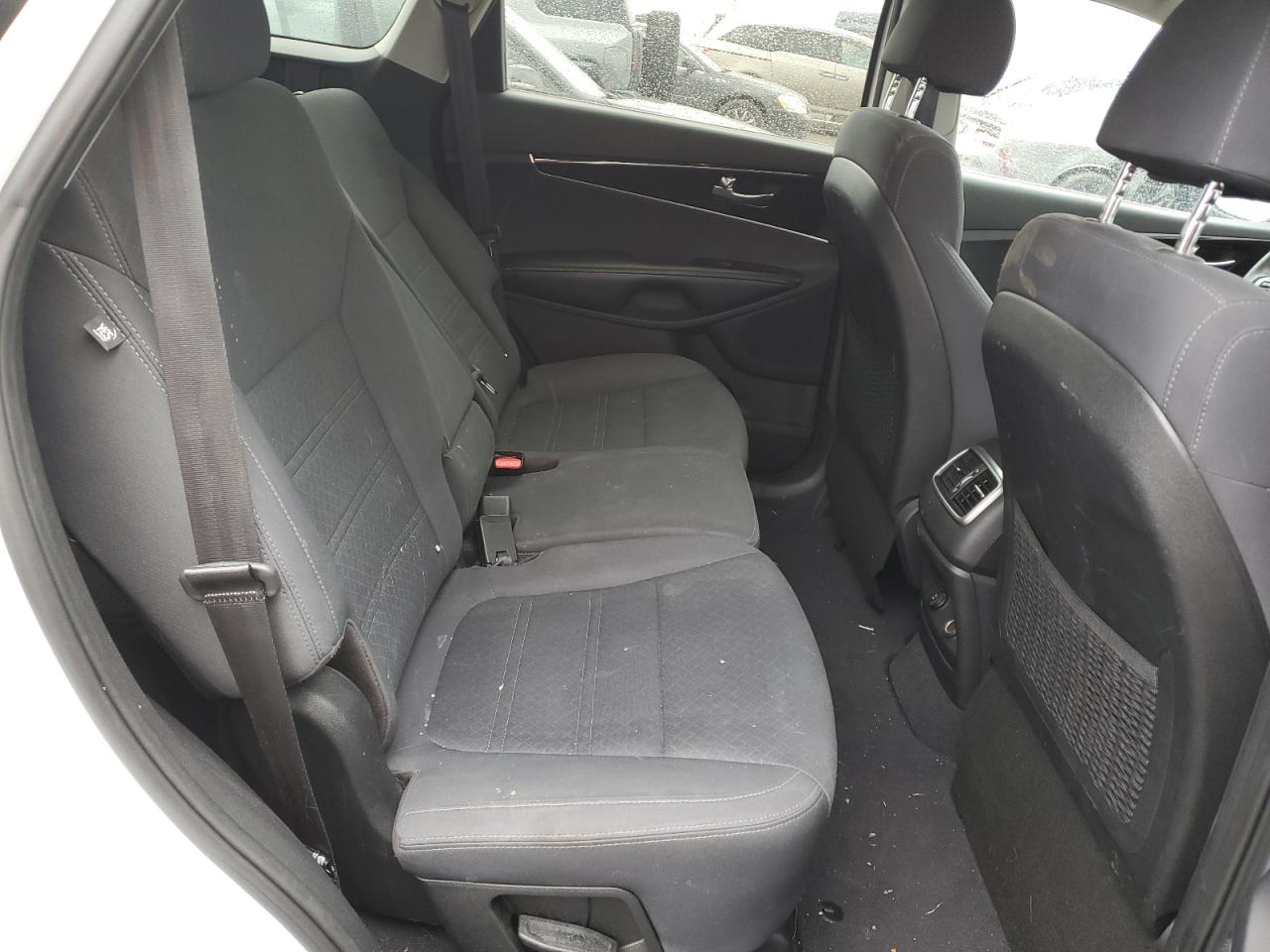 2018 Kia Sorento - Image 11