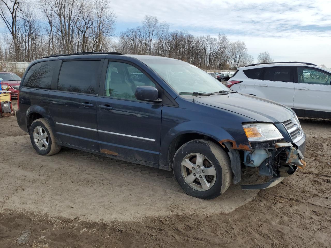 2009 Dodge Caravan - Image 4