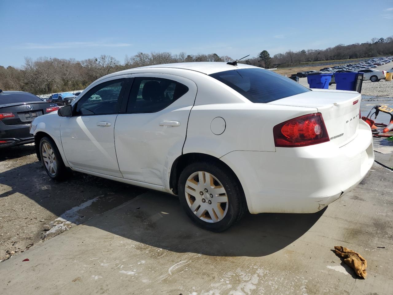 2014 Dodge Avenger - Image 2