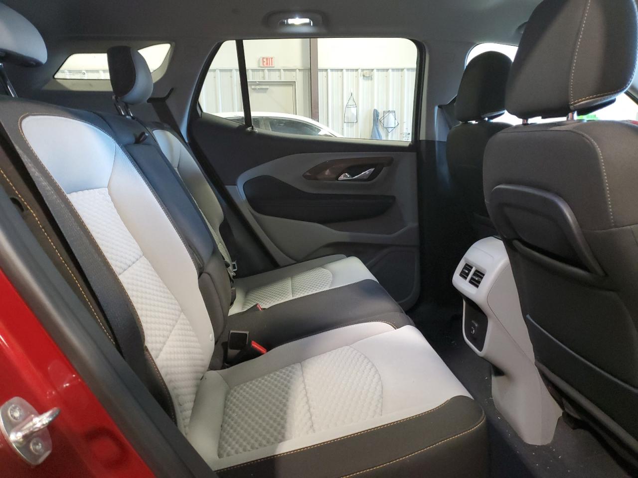 2019 GMC Terrain - Image 11