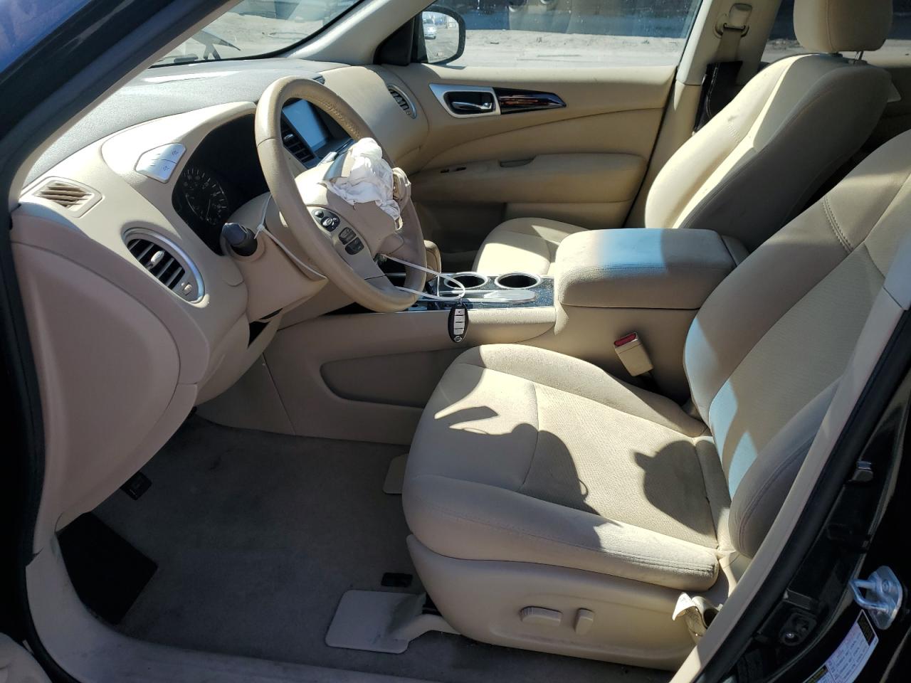 2015 Nissan Pathfinder - Image 7