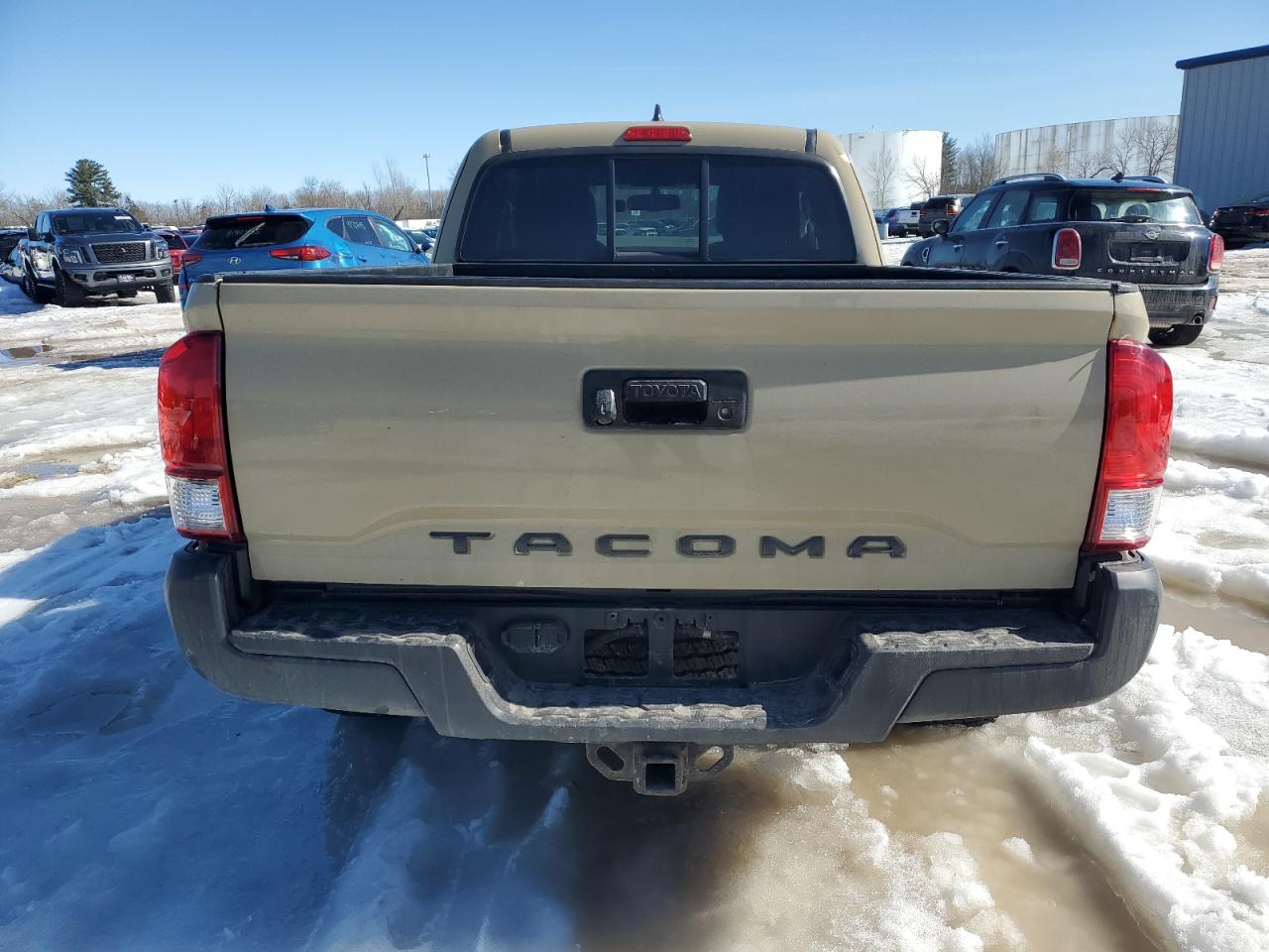 2016 Toyota Tacoma - Image 6
