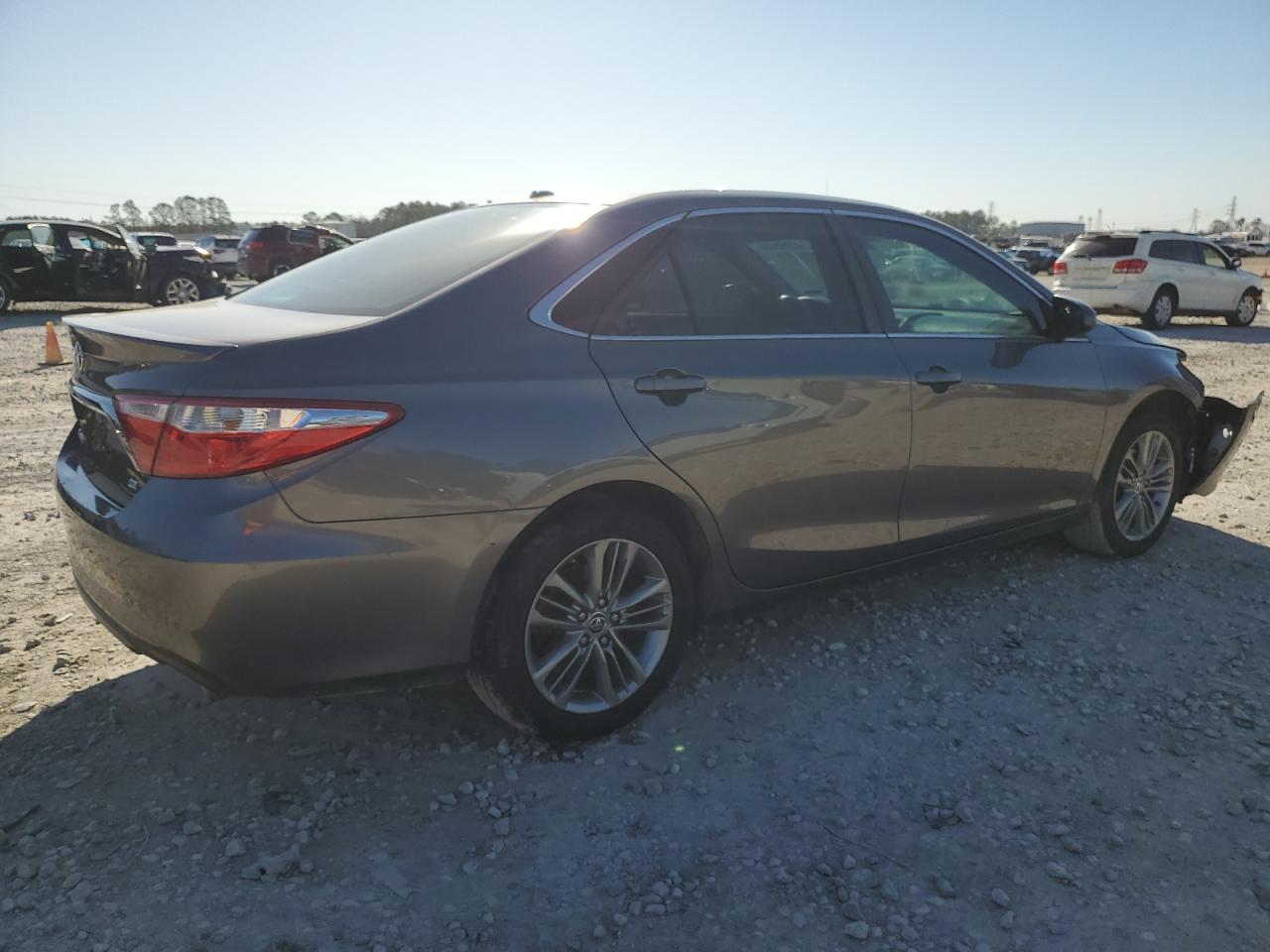 2015 Toyota Camry - Image 3