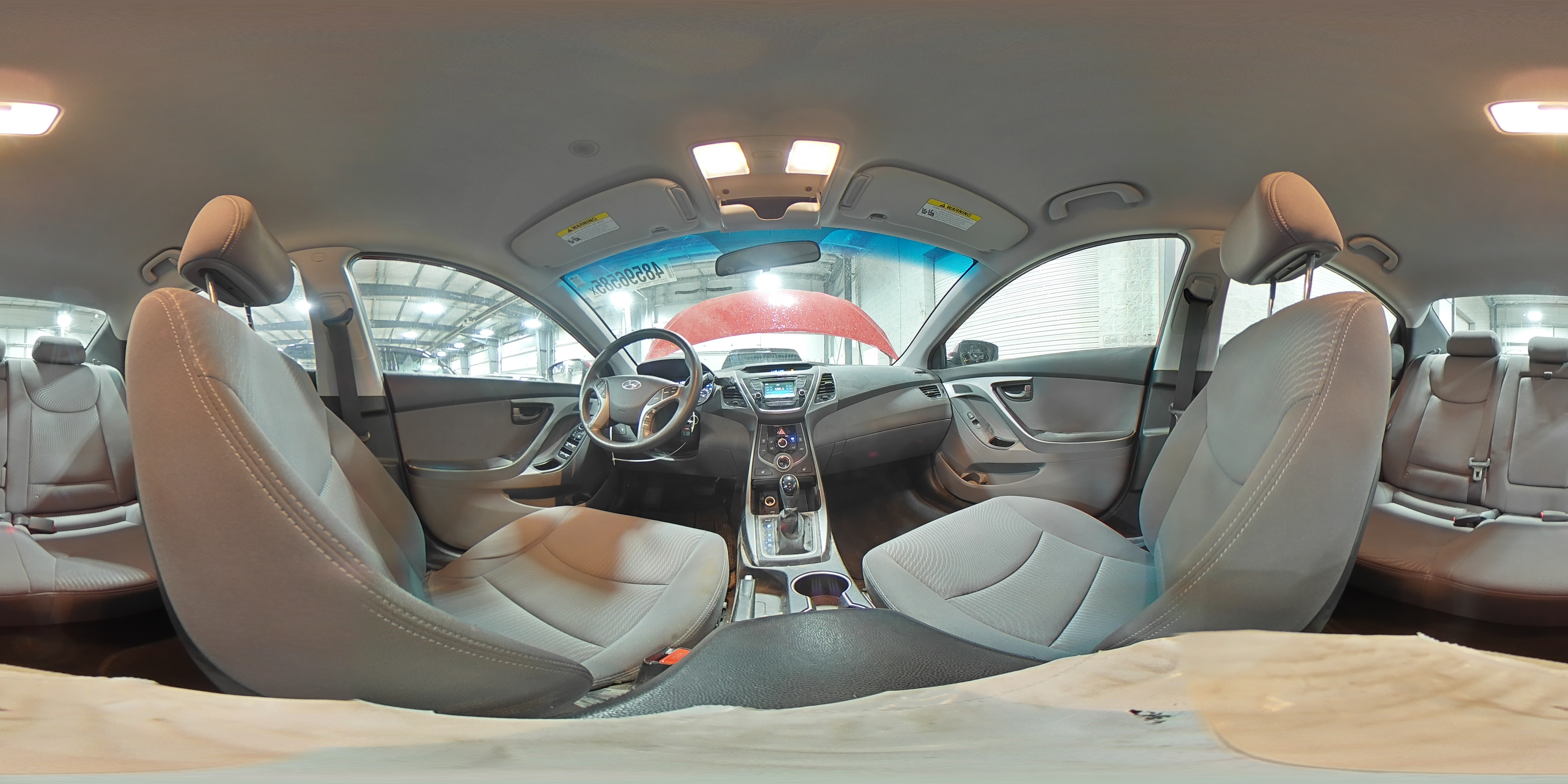 2014 Hyundai Elantra - Image 14