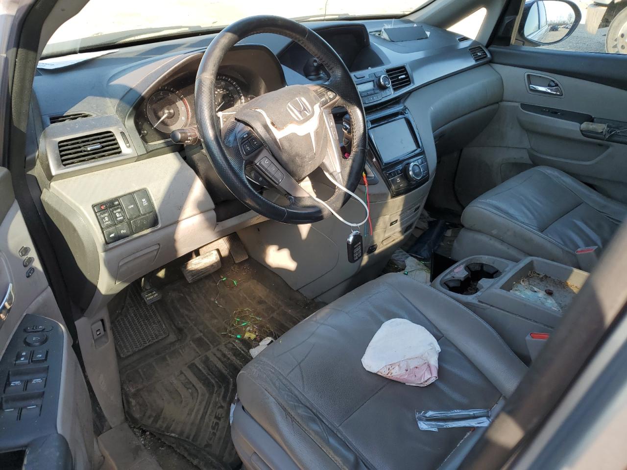 2014 Honda Odyssey - Image 8