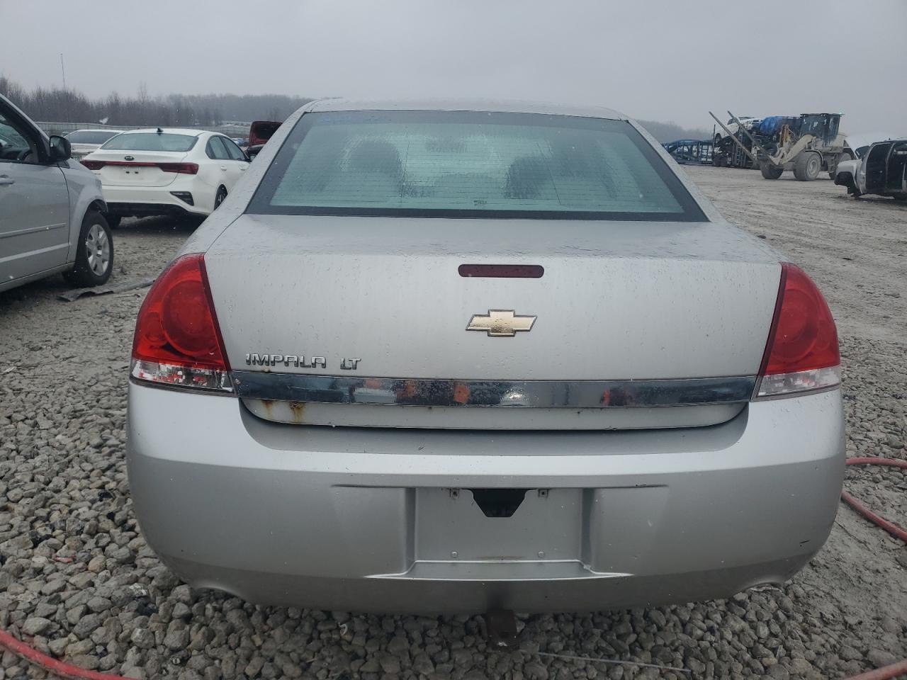 2006 Chevrolet Impala - Image 6