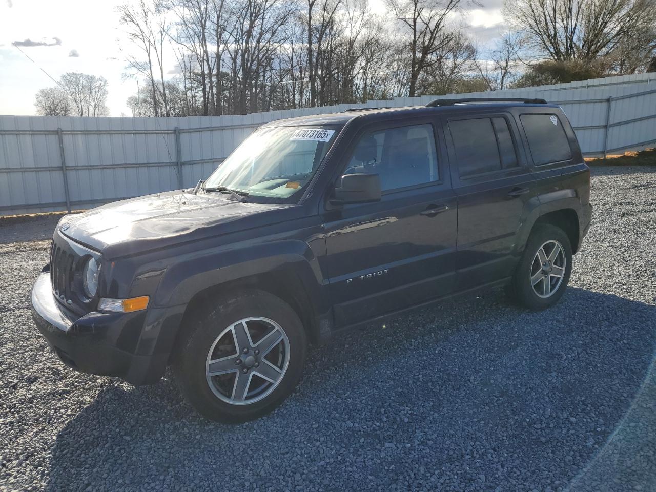 2015 Jeep Liberty (Patriot) - Image 1