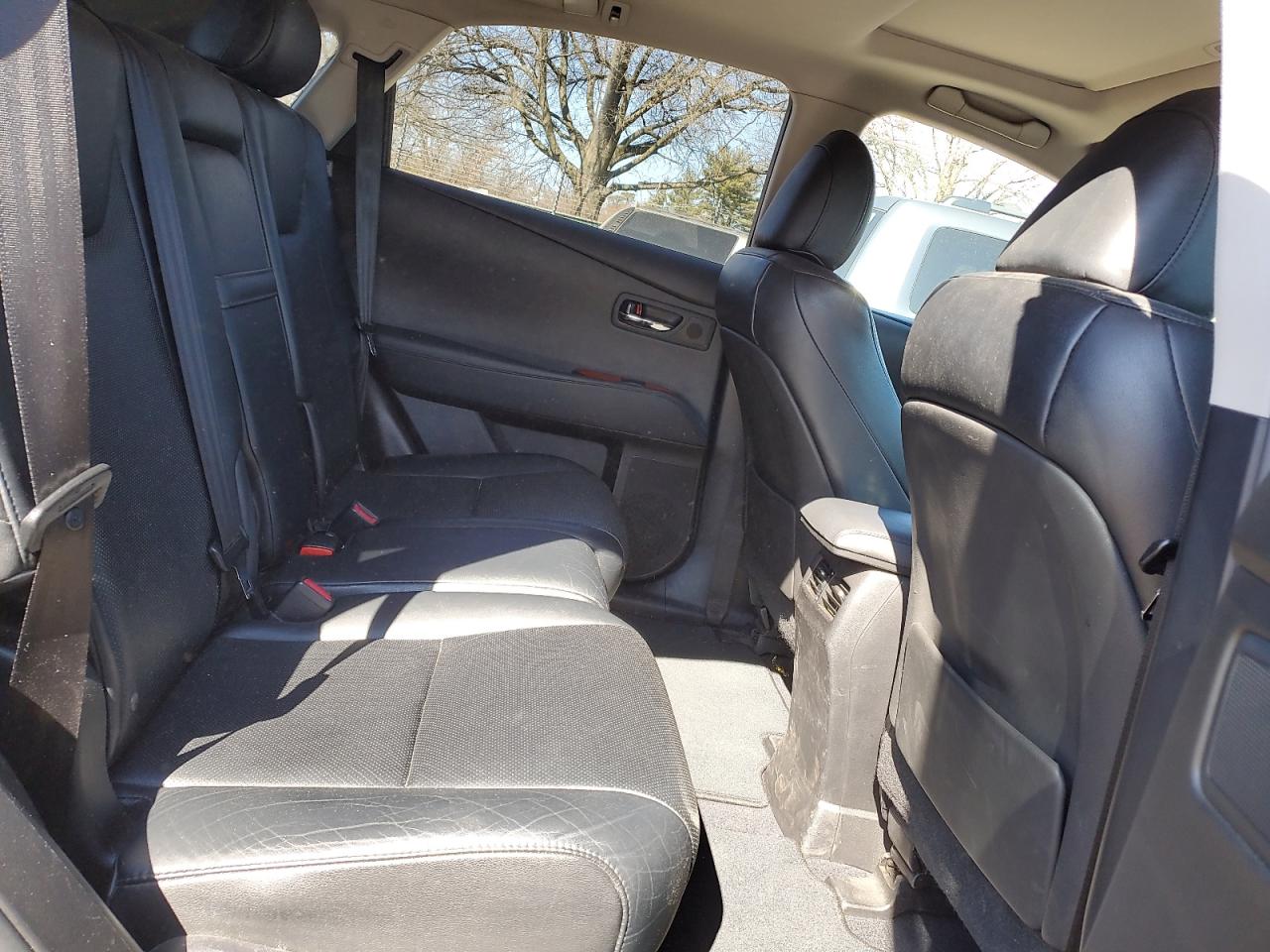 2011 Lexus RX - Image 11
