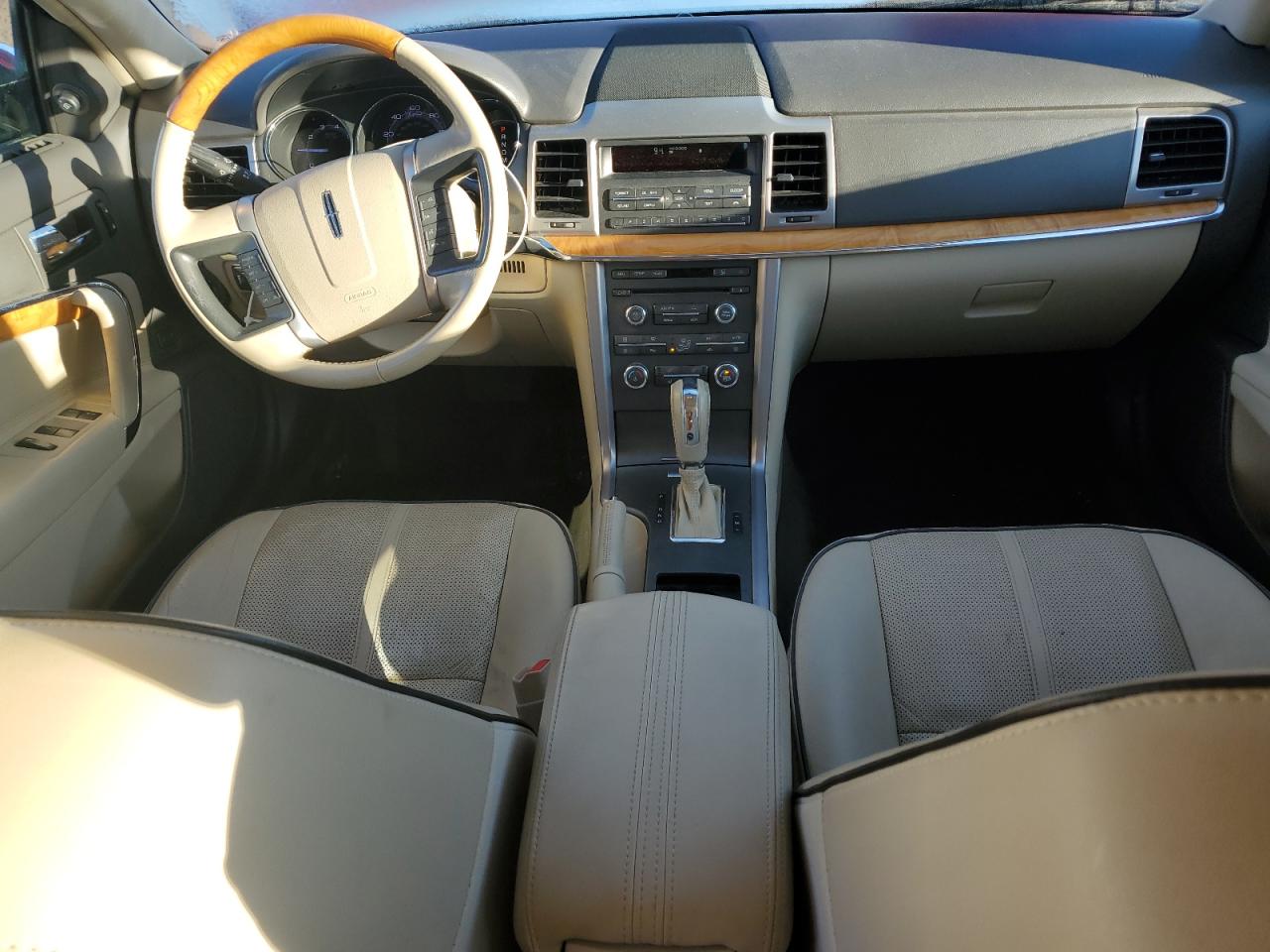 2012 Lincoln MKZ - Image 8